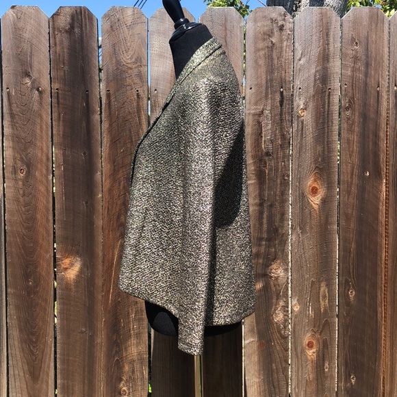 Jacket - Picture 2 of 3